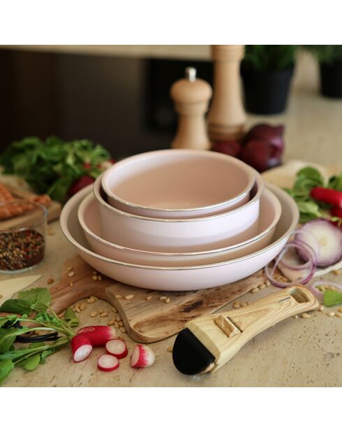 Rosafarbenes 5-teiliges Backset aus recyceltem Aluminium — 275 x 275 x 100 cm