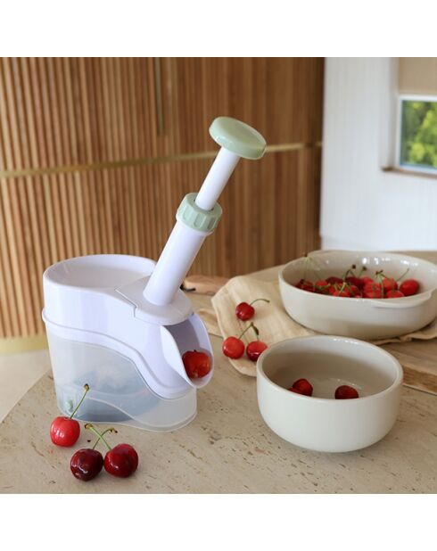 Weißer Kunststoff-Kirschentopf - 148 x 122 x 250 cm