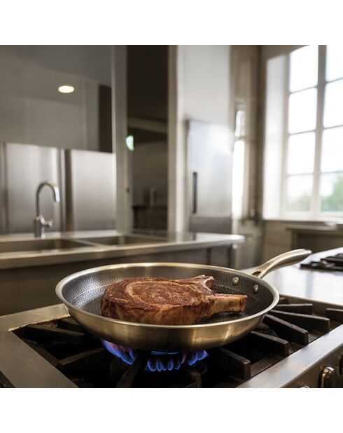 Poêle trinox revêtu en acier inoxydable - D.30cm