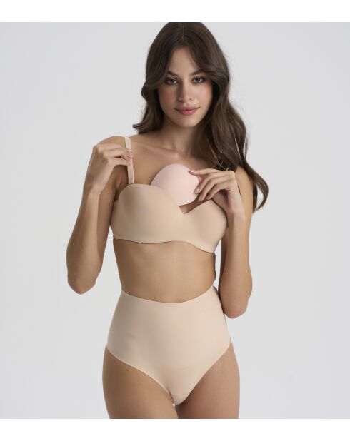 beigefarbene Liegestützpolster mit halber Rückenlehne