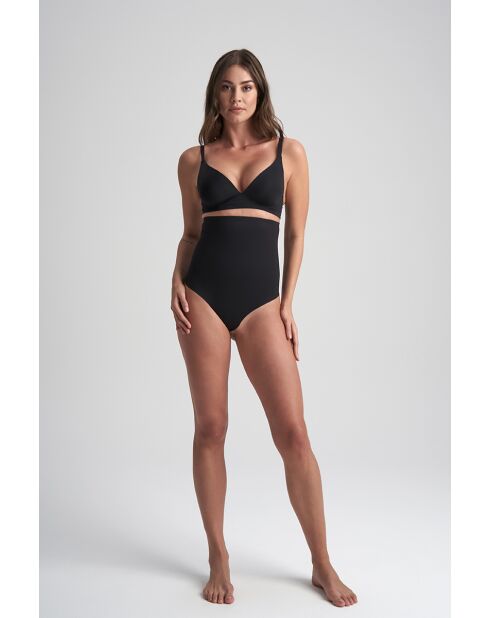 String sculptant taille haute noir