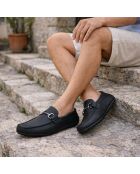 Instappers van 100% zwart leer met mocbuckle