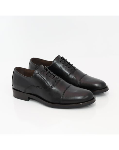 Schwarze Oxford-Schuhe aus 100% Misane-Leder