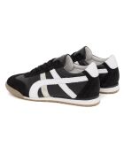 Baskets 100 % cuir Chic noires