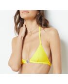 Sonnengelber BH mit auffälligem Dreieck ohne Bügel