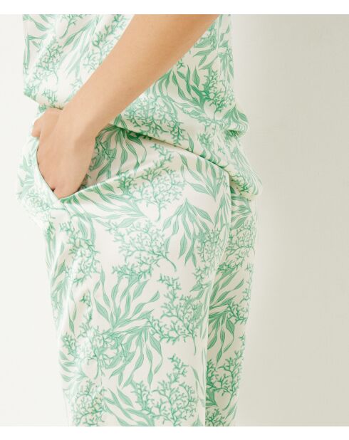 Hose Tobia gedruckt auf weißem Hintergrund