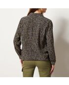 Bovila shirt gedrukt op een zwarte achtergrond