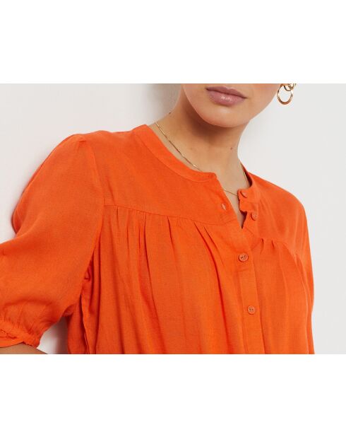 Orangefarbenes Fendohemd