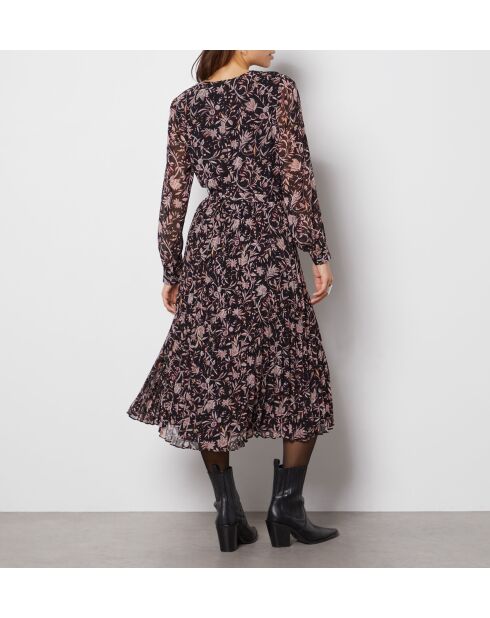 Pauline jurk gedrukt op een zwarte achtergrond