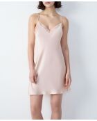 Milchrosafarbenes Nachthemd