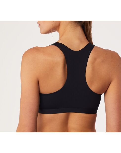 Sterkere zwarte beugelbeha