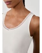 Camiseta sin mangas Warm Me Up Lace en color crudo