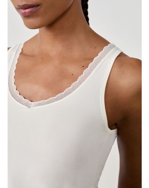 Camiseta sin mangas Warm Me Up Lace en color crudo