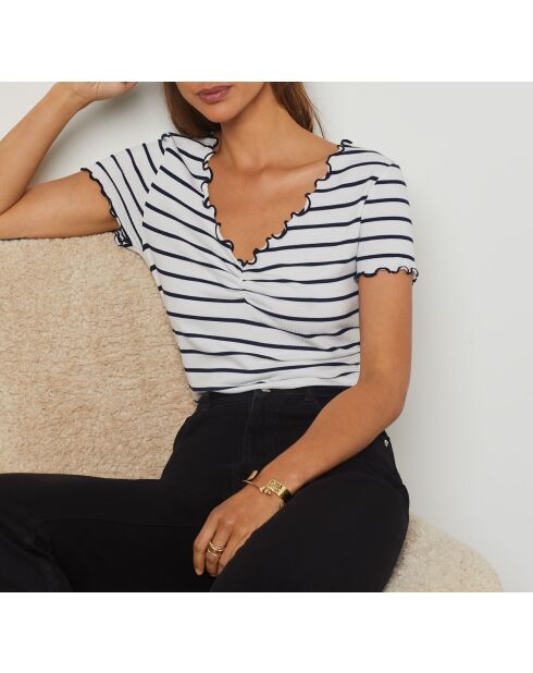 Abina weißes gestreiftes T-Shirt