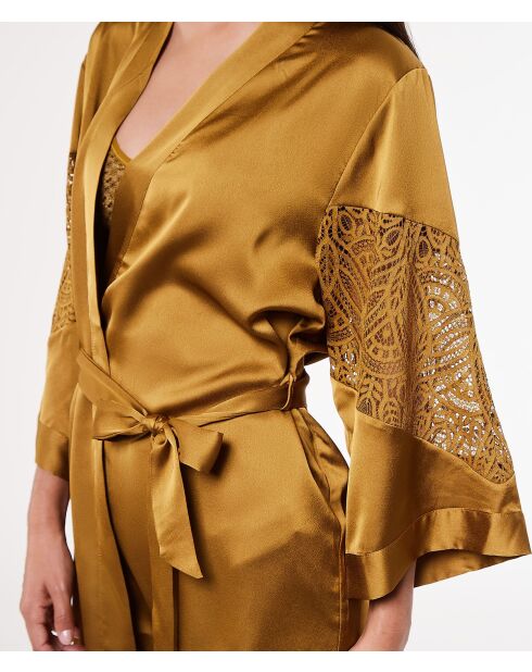 Negligee Enigma in bronzo