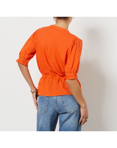 Orangefarbenes Fendohemd