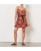 Fafa-jurk gedrukt op een oranje achtergrond