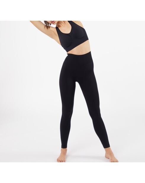 Sujetador negro con aros Goal