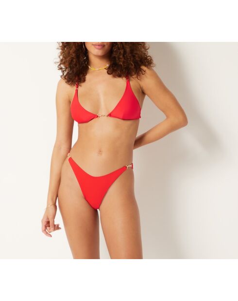 Rote Bikinihose mit hohem Beinausschnitt