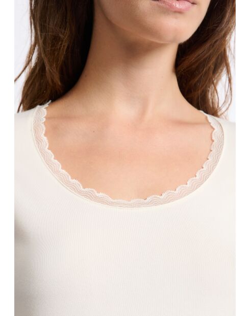 Warm Me Up T-shirt met kant ecru