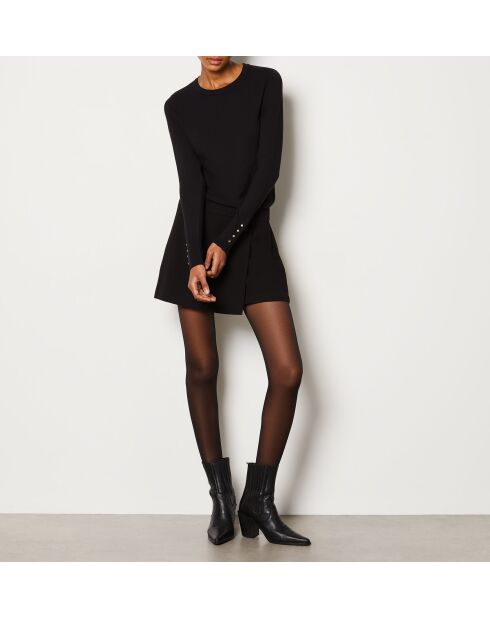 Schwarzer runder Pullover