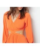Orangefarbenes Hallo-Kleid