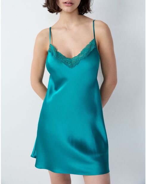 Milky Celadon-Nachthemd