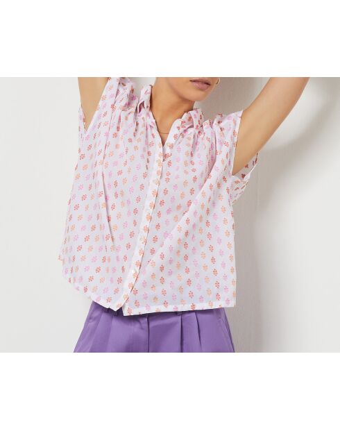 Faredo-shirt gedrukt op een ecru achtergrond