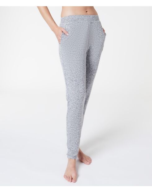 Vroegere lichtgrijze broek