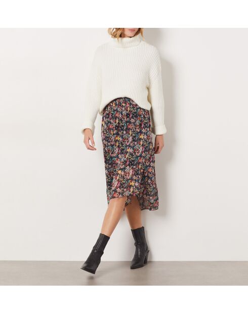 Falda Ralo estampada sobre fondo verde