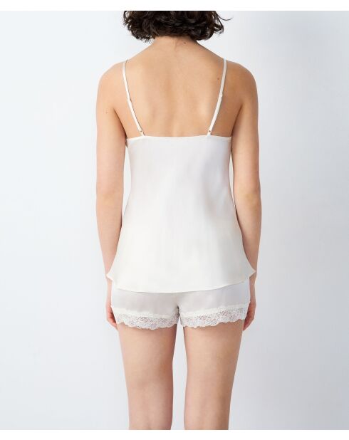 Camisola de perlas lechosas