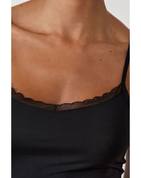 Warm Me Up Lace zwart hemdje