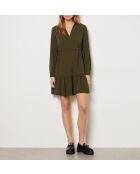 Ein olivfarbenes Kleid von Pepy in Khaki