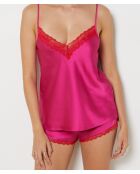 Süßes pinkfarbenes Unterhemd