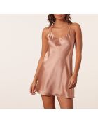 Perlenrosafarbenes Nachthemd