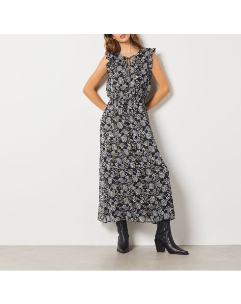 Maria-jurk gedrukt op zwarte achtergrond