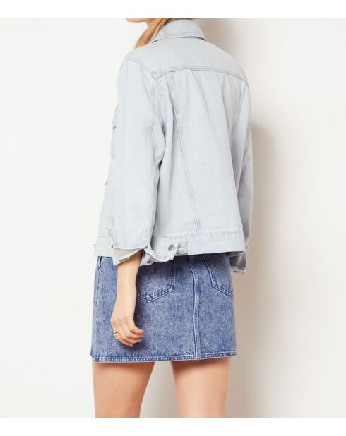 Chaqueta azul celeste