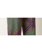 Maia Hose mit grünem Hintergrunddruck