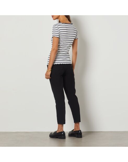 Abina weißes gestreiftes T-Shirt