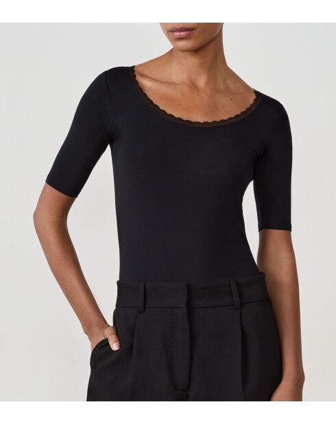 Warm Me Up Schwarzes Spitzen-T-Shirt