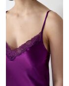 Nachtjapon met melkachtige pruim