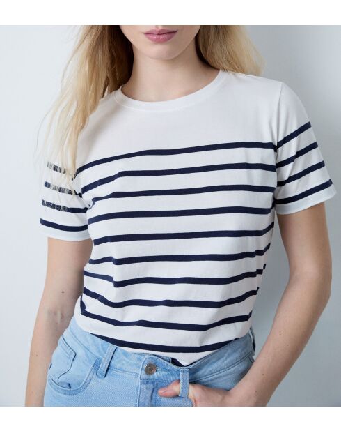 Ponita weißes gestreiftes T-Shirt