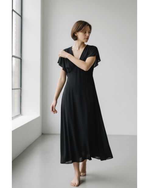 Robe Beth noire
