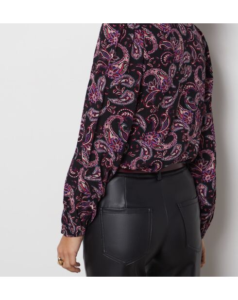 Ophelia blouse met print en paarse achtergrond