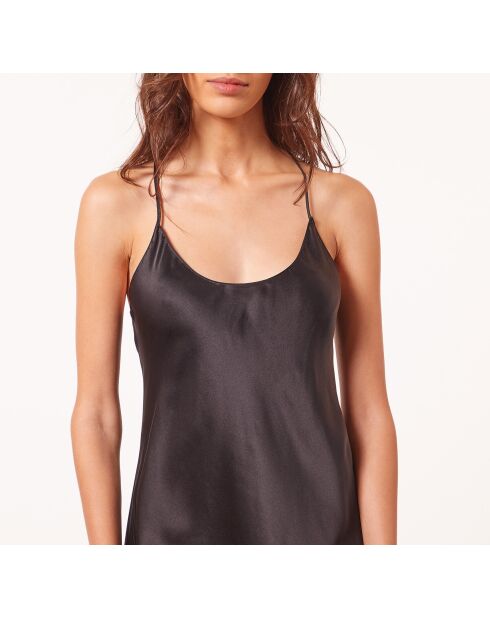 Perlschwarzes Nachthemd