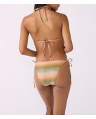 Geode triangel-bh zonder beugel en zonder schelp gedrukt op een groene achtergrond