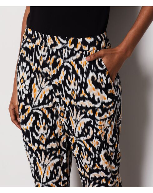 Agaya broek met zwarte achtergrondprint