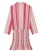 Rosafarbenes Ostuni-Kleid