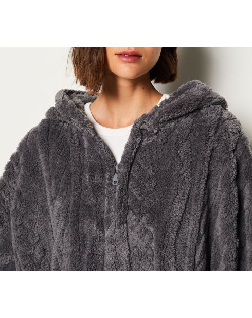 Poncho gris Mariany
