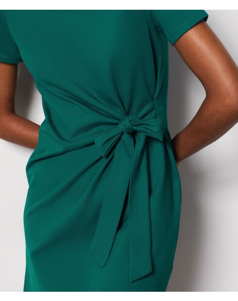 Grünes Kleid aus Vulzy aus Tannenholz